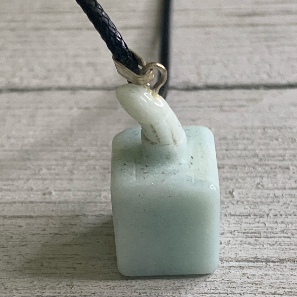 Amazonite Stone Carved Perfume Bottle Pendant Necklace Adjustable Cord Chain 20" - Picture 6 of 9